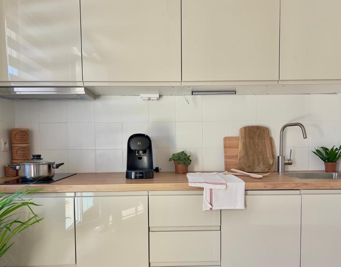 La Voulzie Appartement - Proche Centre Avec Parking Prive โพรแว็ง ภายนอก รูปภาพ